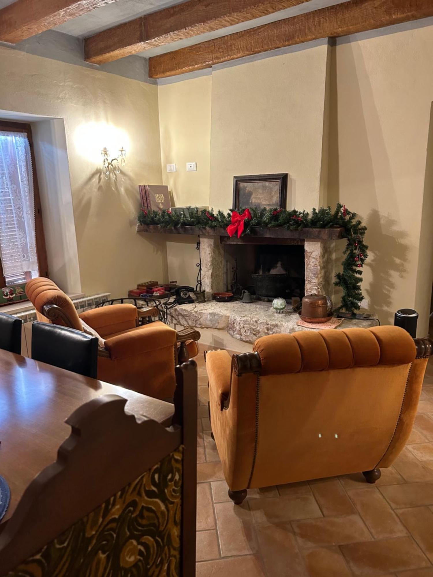 Appartamento Storico A Valle San Martino Di Spoleto Exterior foto