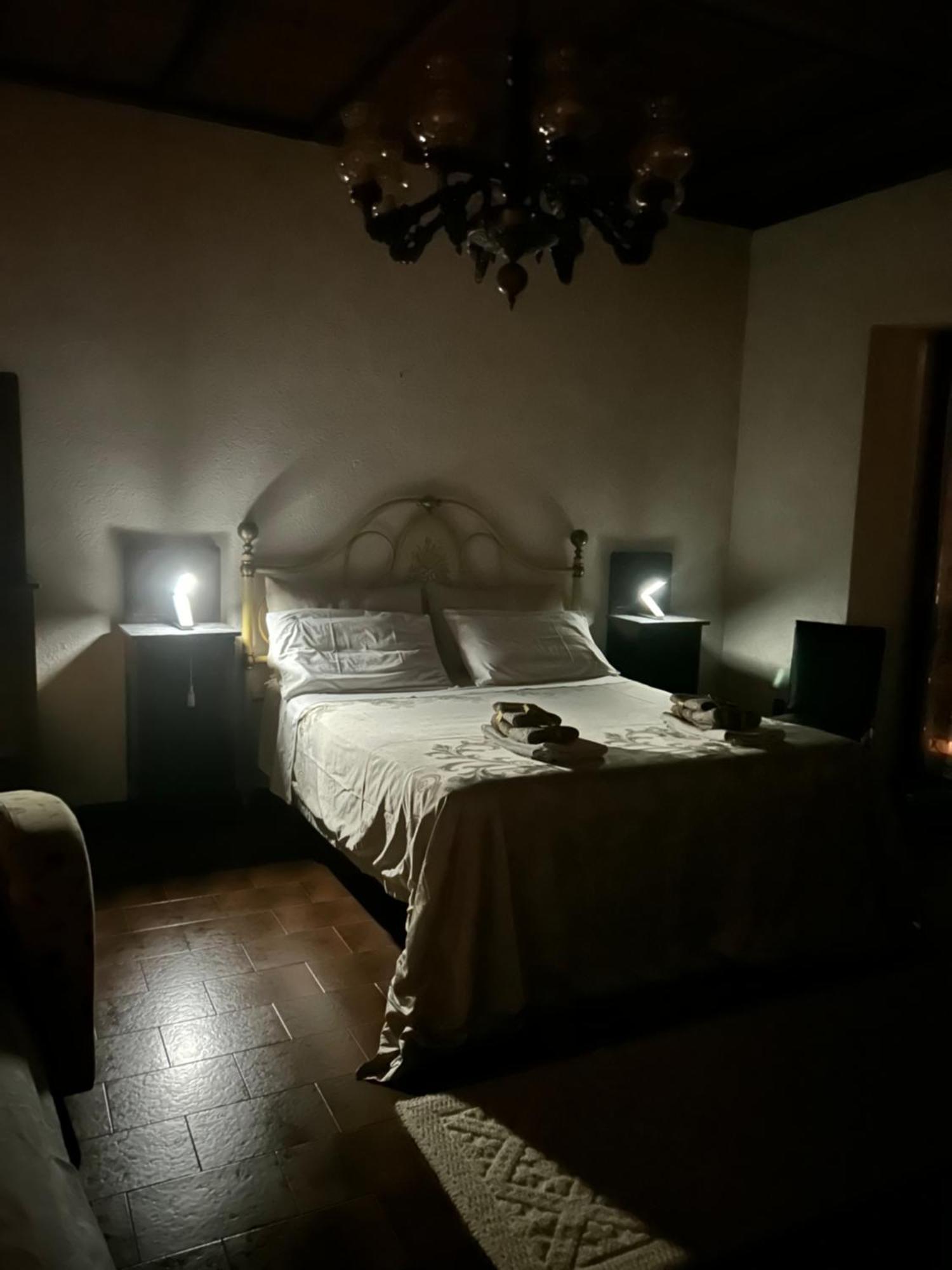 Appartamento Storico A Valle San Martino Di Spoleto Exterior foto